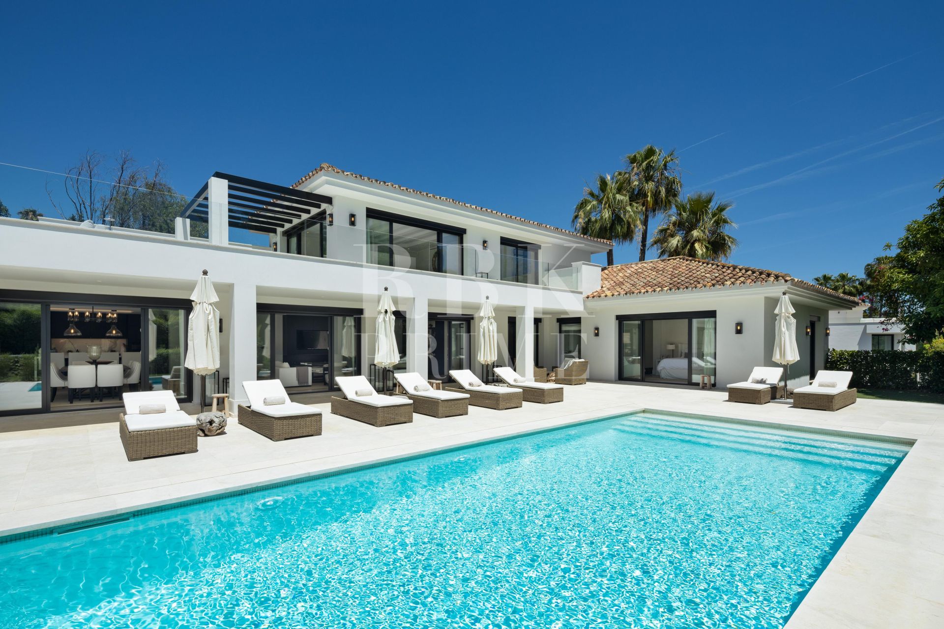Available - Villa - Málaga - Costa del Sol
