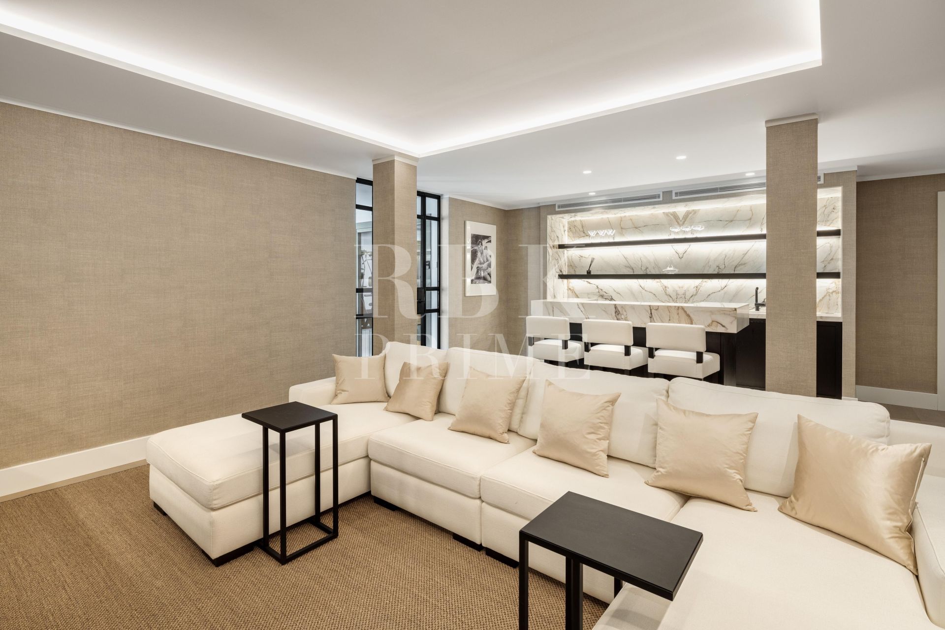 Available - Villa - Málaga - Costa del Sol