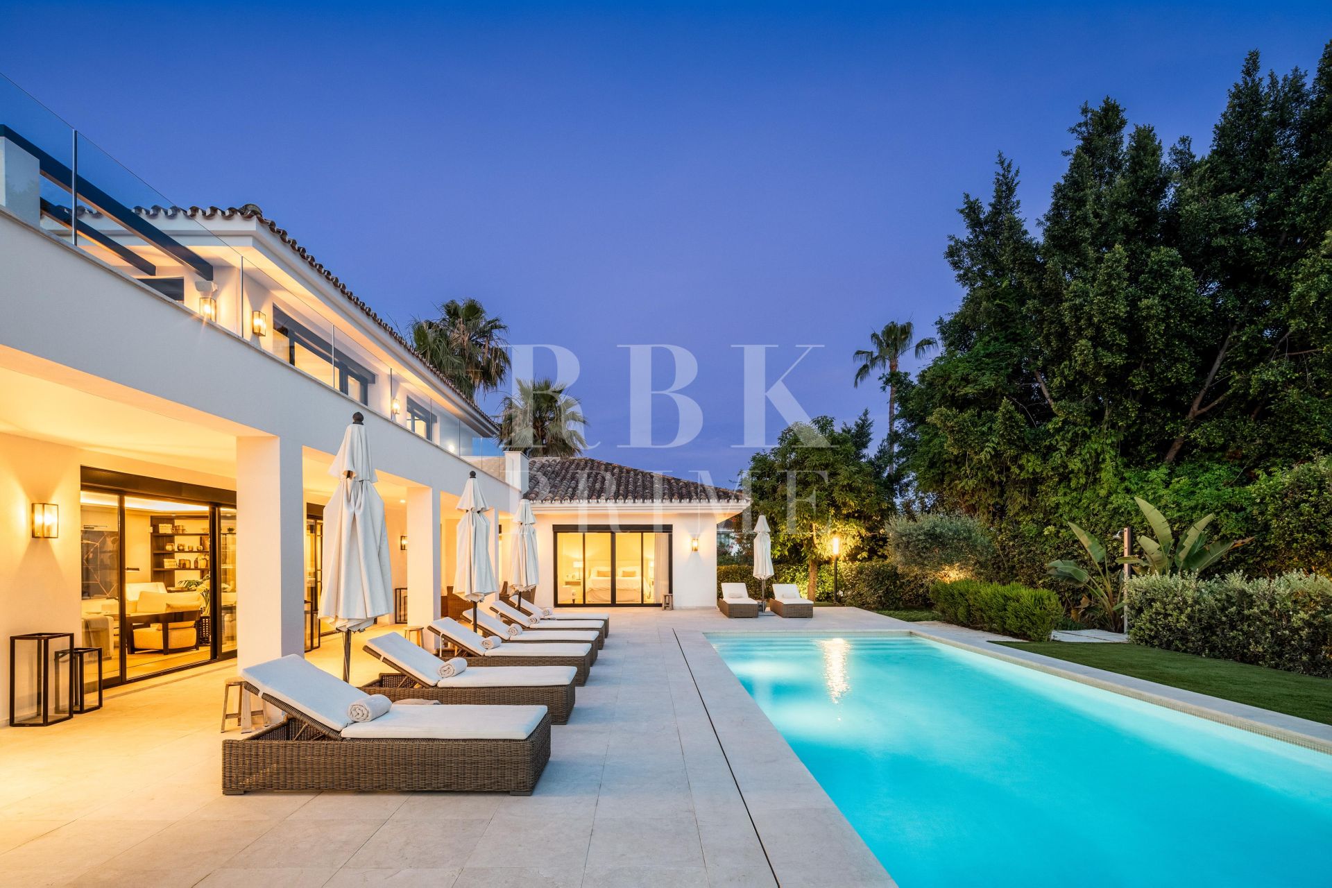 Available - Villa - Málaga - Costa del Sol