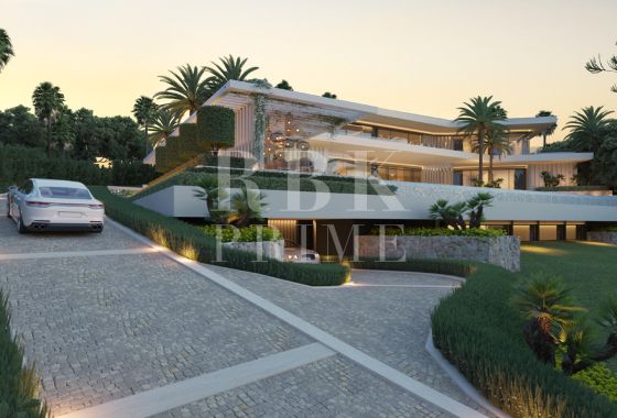 Villa · Available - Málaga