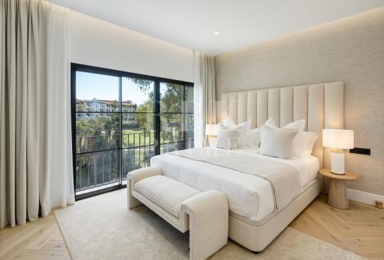 Villa · Available - Málaga