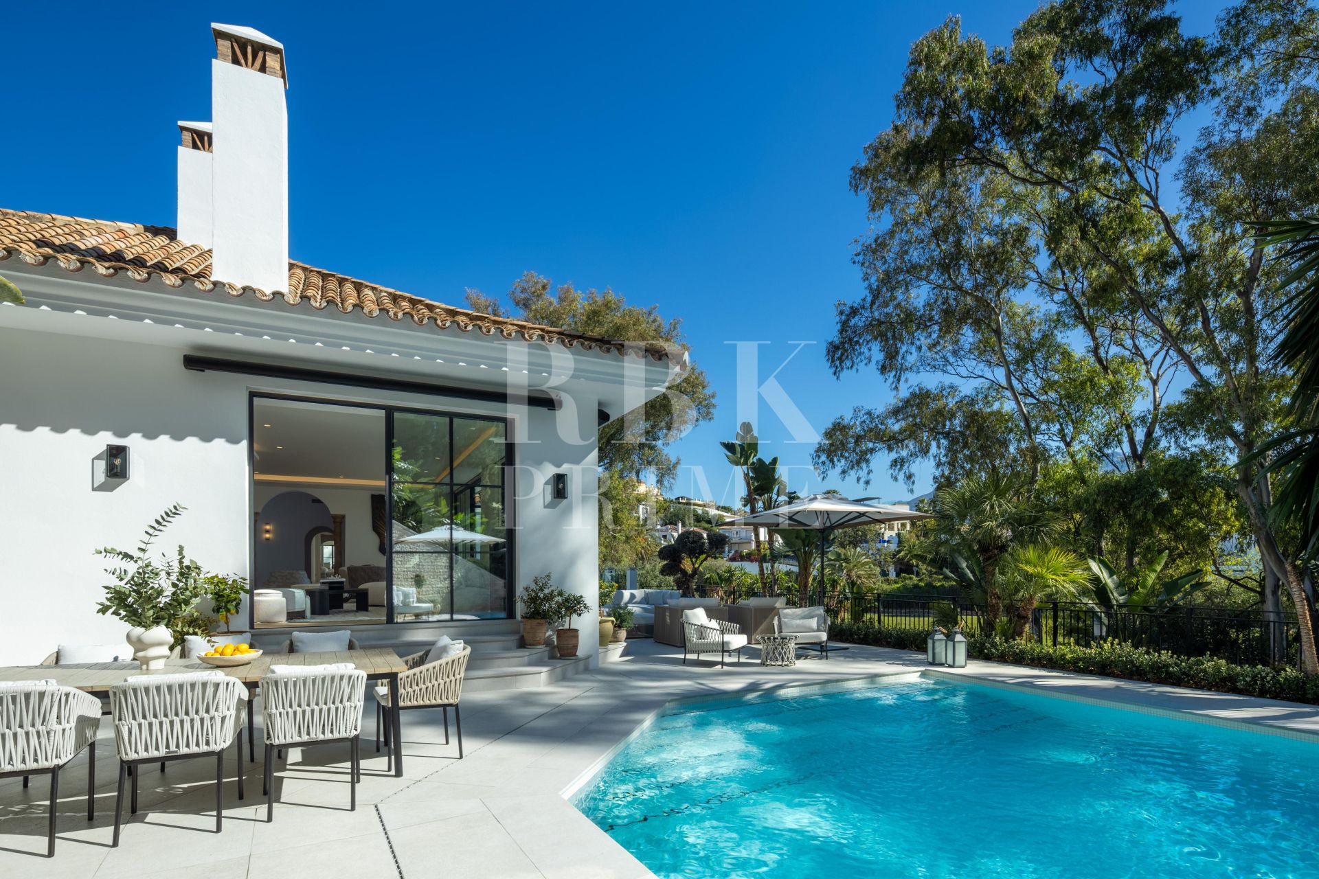 Available - Villa - Málaga - Costa del Sol
