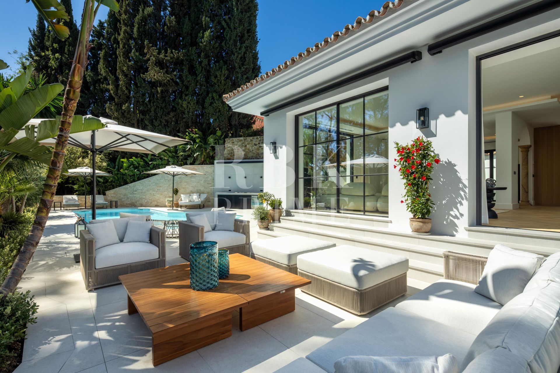 Available - Villa - Málaga - Costa del Sol