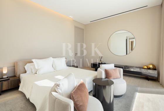Villa · Available - Málaga