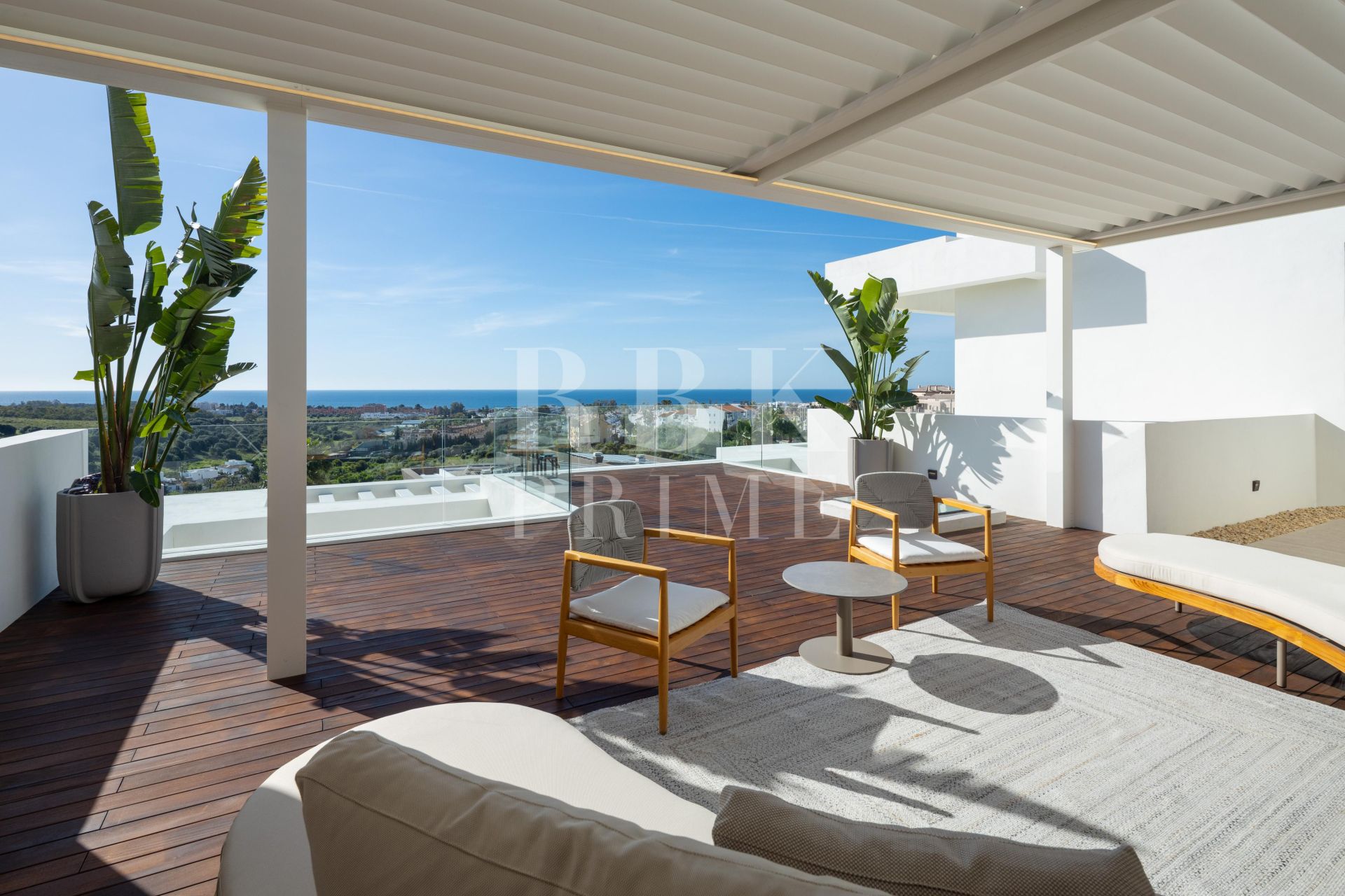 Available - Villa - Málaga - Costa del Sol