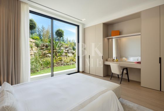 Villa · Available - Málaga