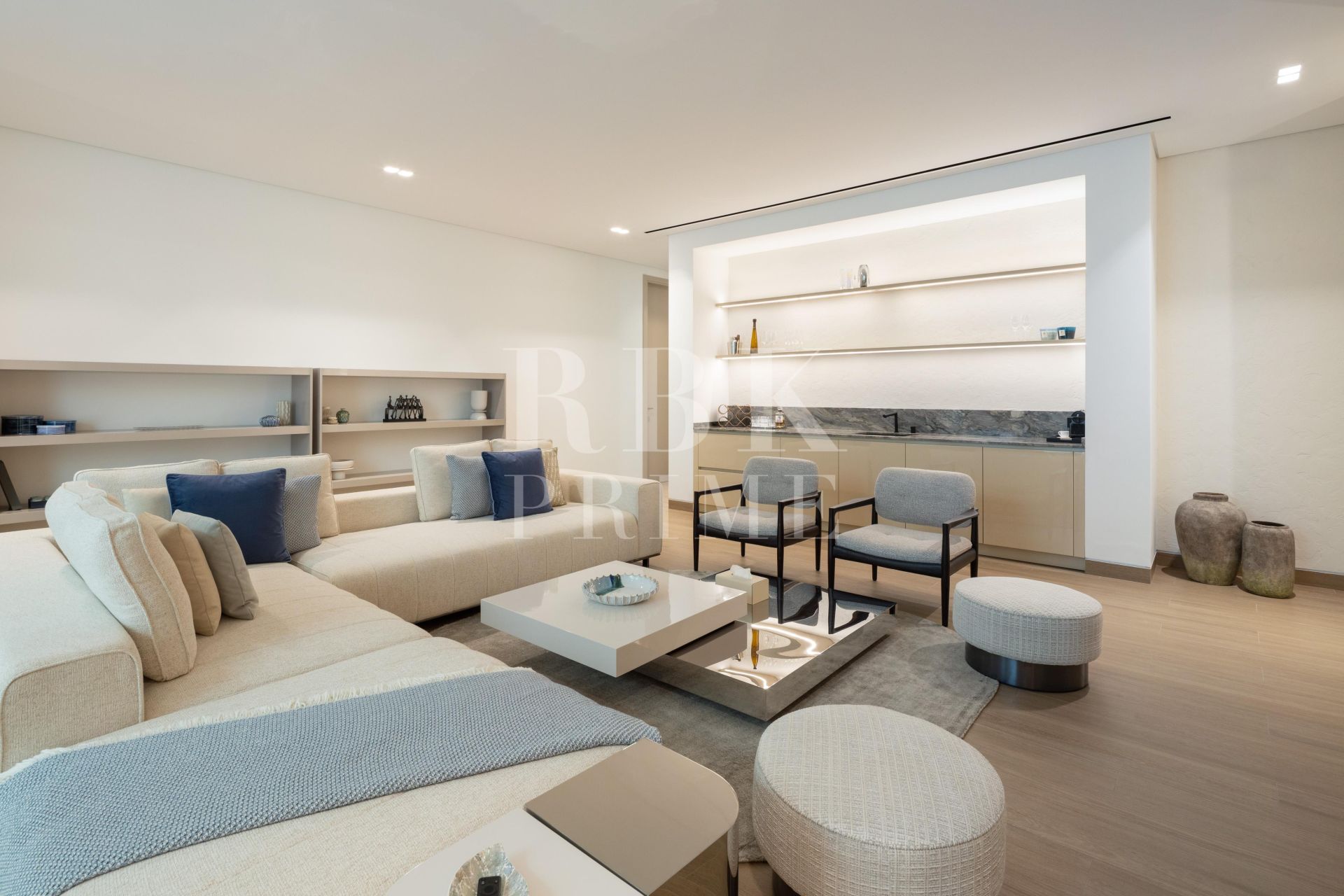 Available - Villa - Málaga - Costa del Sol