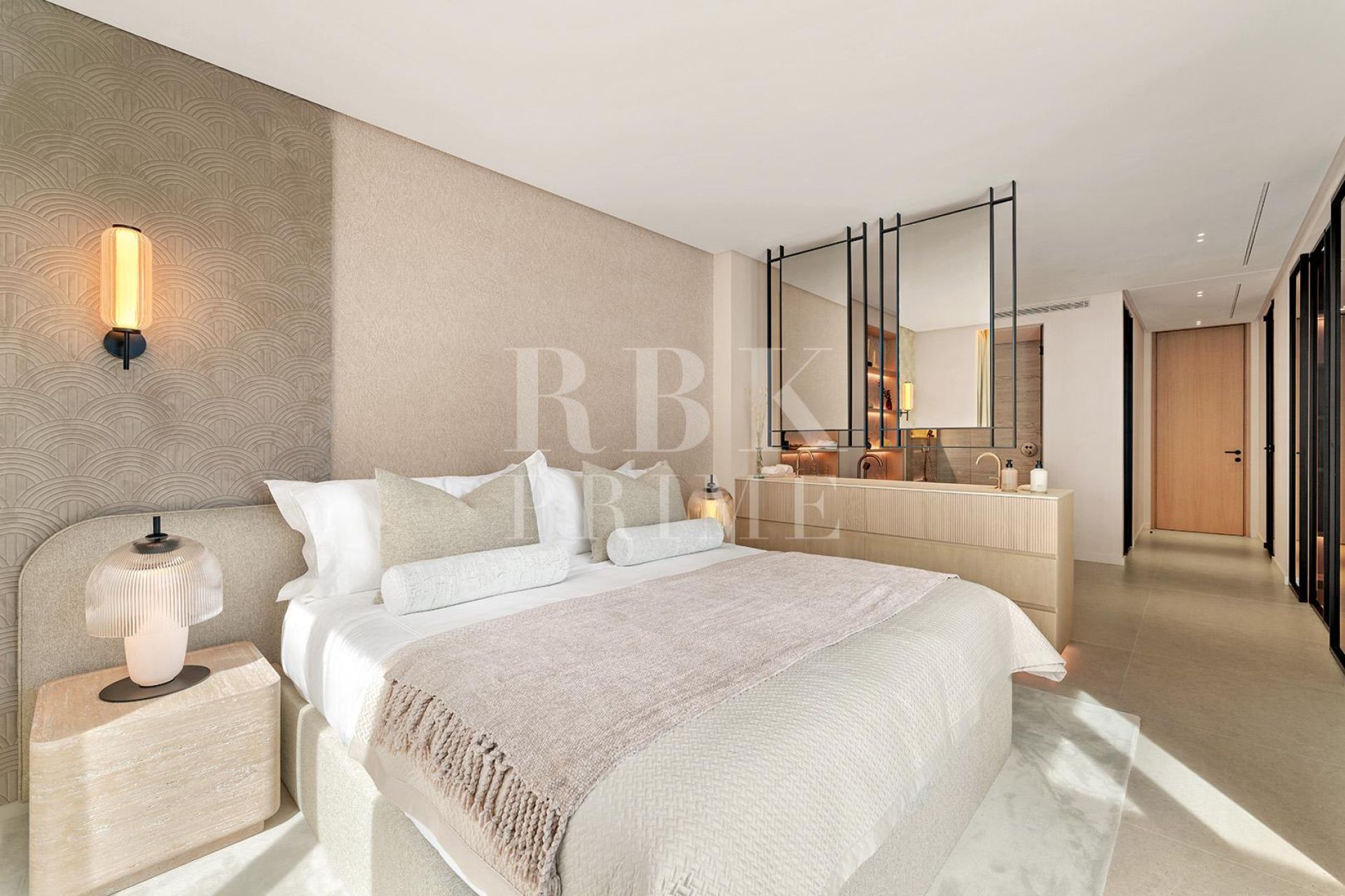 Available - Villa - Málaga - Costa del Sol