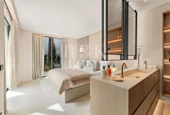 Villa · Available - Málaga