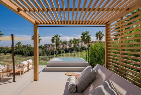 Villa · Available - Málaga