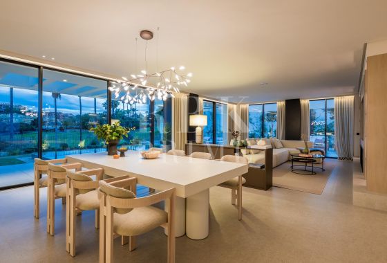 Villa · Available - Málaga