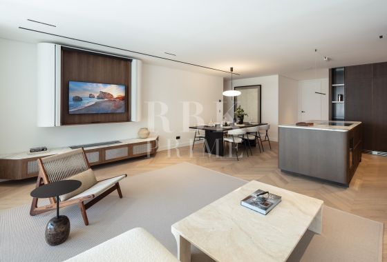 Available - Apartment - Marbella - Costa del Sol