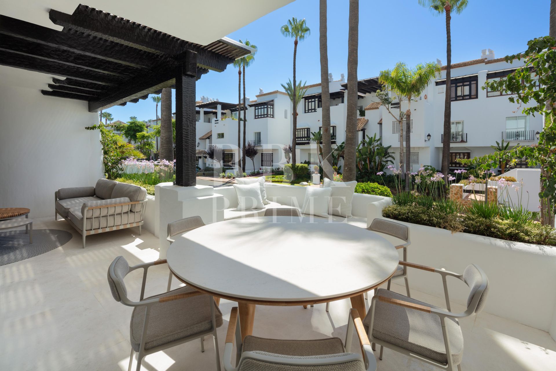 Available - Apartment - Marbella - Costa del Sol