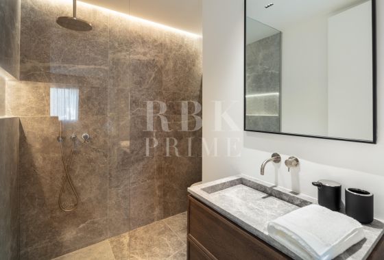 Available - Apartment - Marbella - Costa del Sol