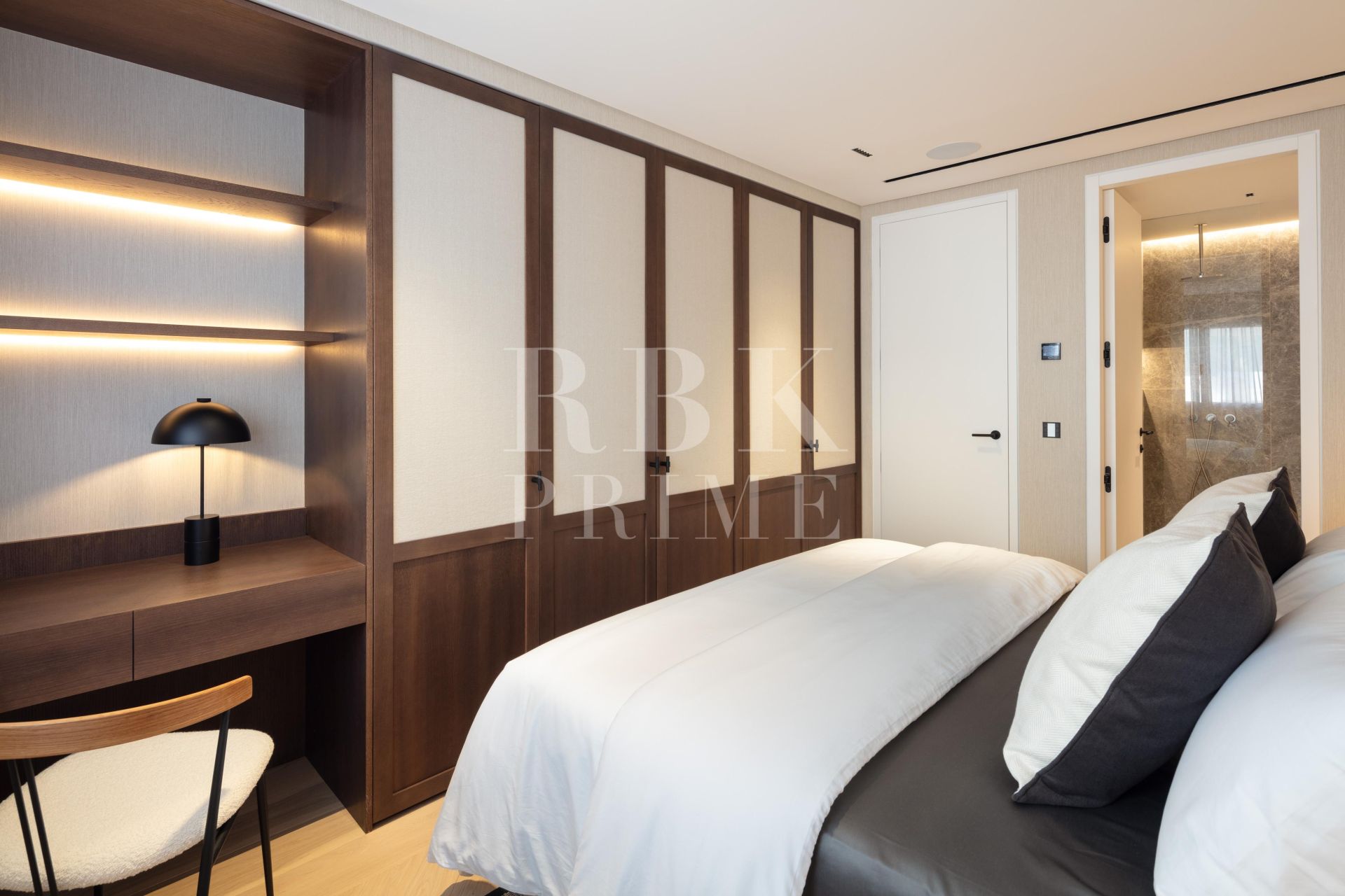 Available - Apartment - Marbella - Costa del Sol