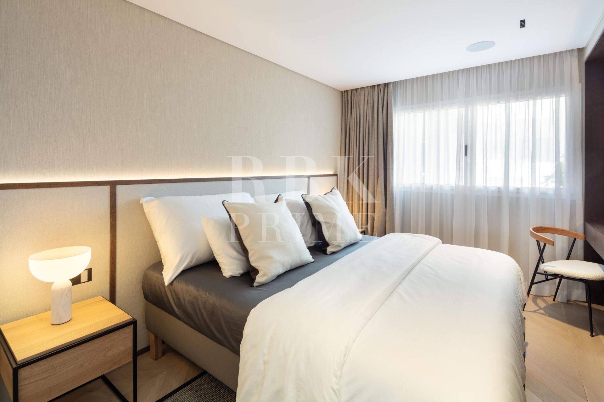 Available - Apartment - Marbella - Costa del Sol