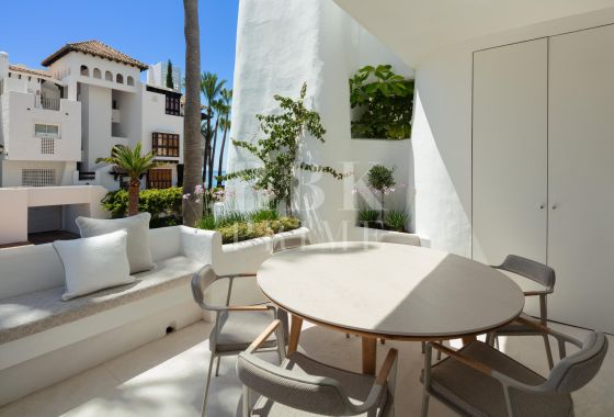 Available - Apartment - Marbella - Costa del Sol