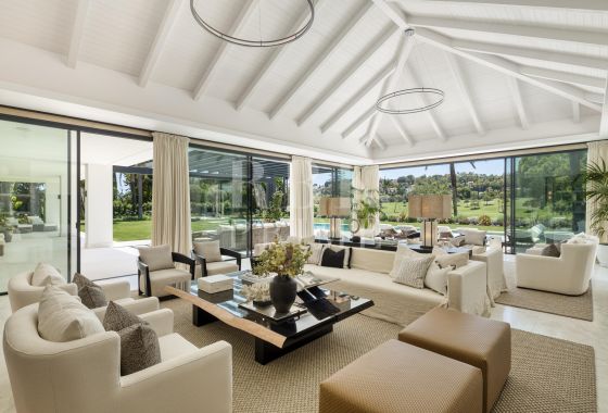 Available - Villa - Málaga - Costa del Sol