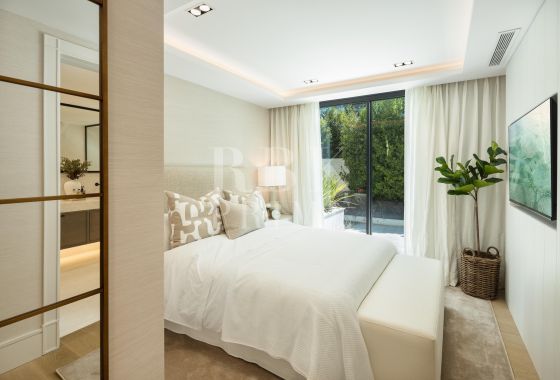 Available - Villa - Málaga - Costa del Sol