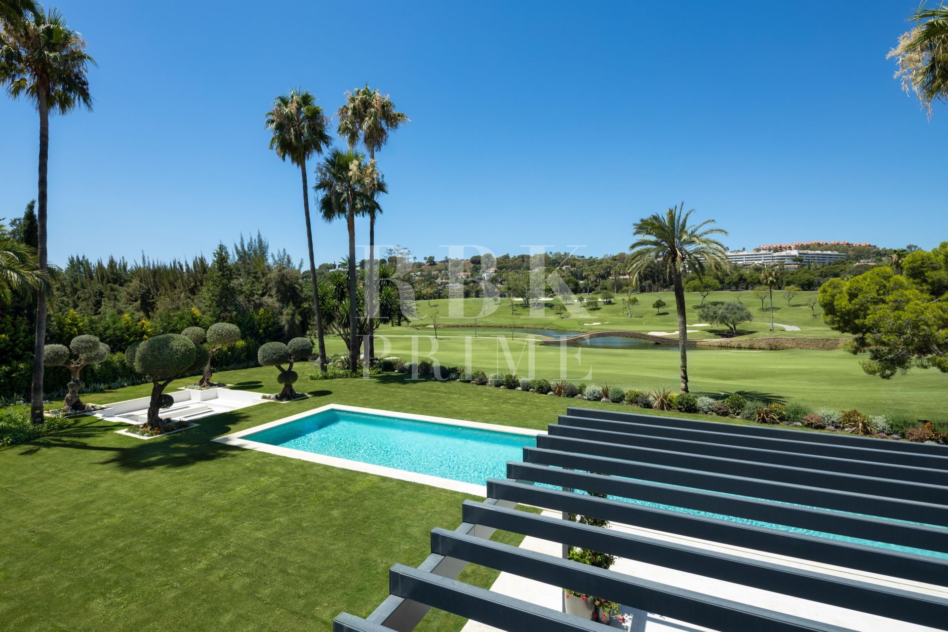 Available - Villa - Málaga - Costa del Sol
