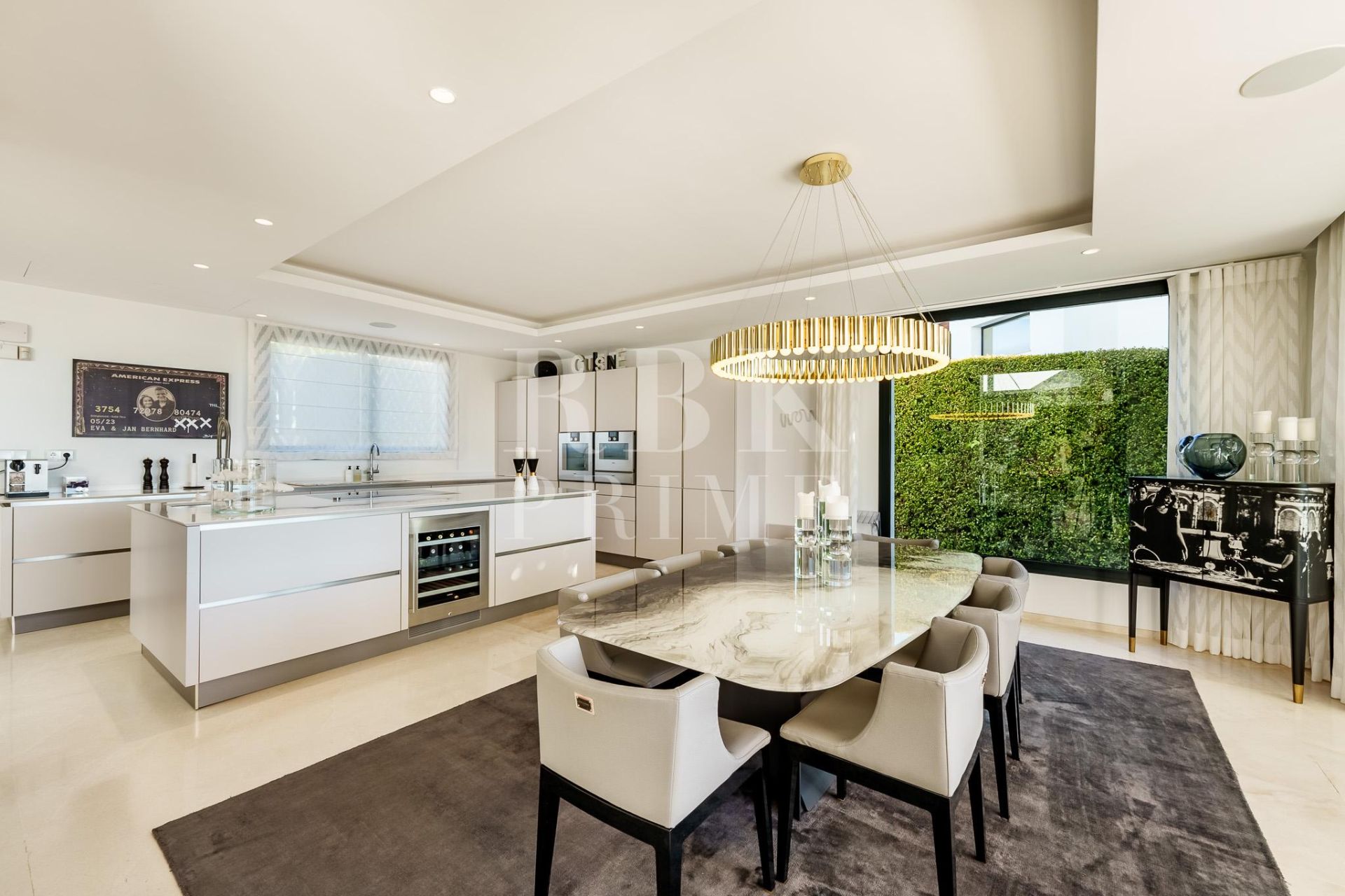 Available - Villa - Málaga - Costa del Sol