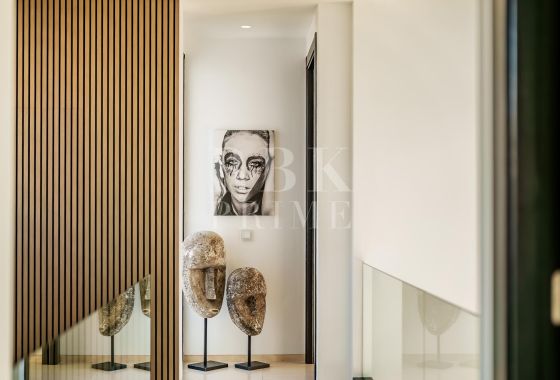 Villa · Available - Málaga