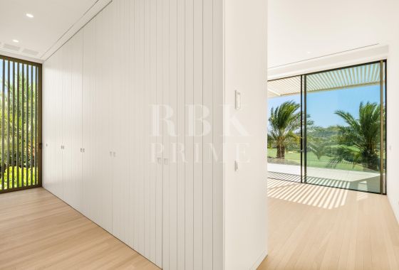 Available - Villa - Málaga - Costa del Sol