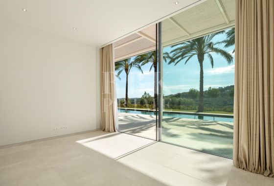 Available - Villa - Málaga - Costa del Sol