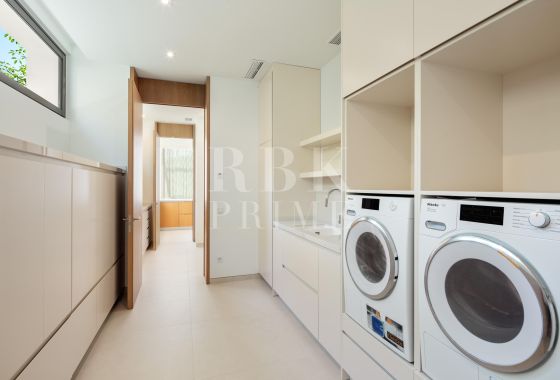 Available - Villa - Málaga - Costa del Sol