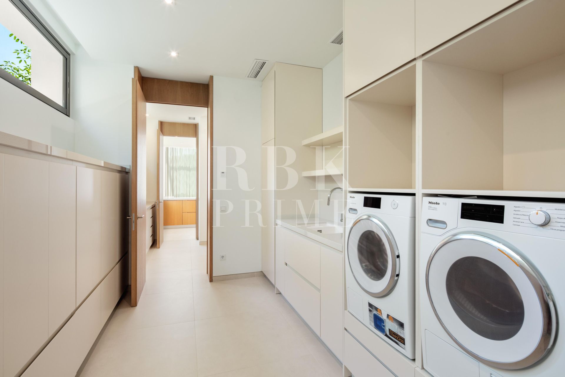 Available - Villa - Málaga - Costa del Sol