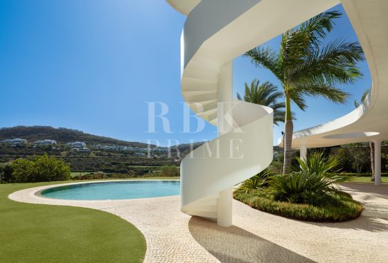 Villa · Available - Málaga