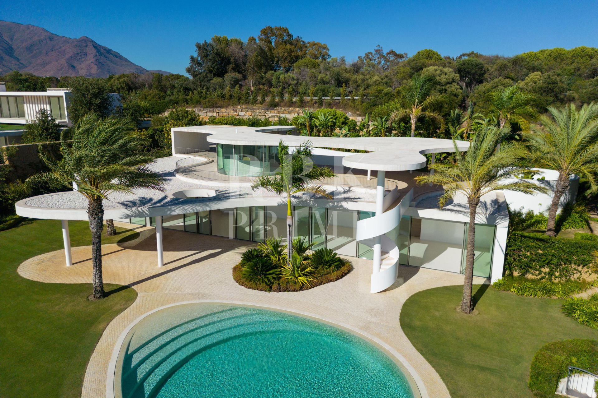 Available - Villa - Málaga - Costa del Sol