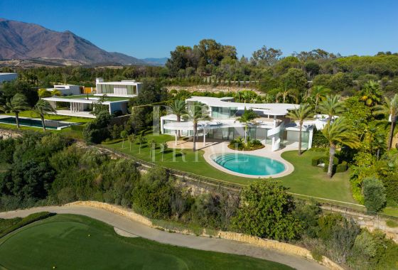 Villa · Available - Málaga