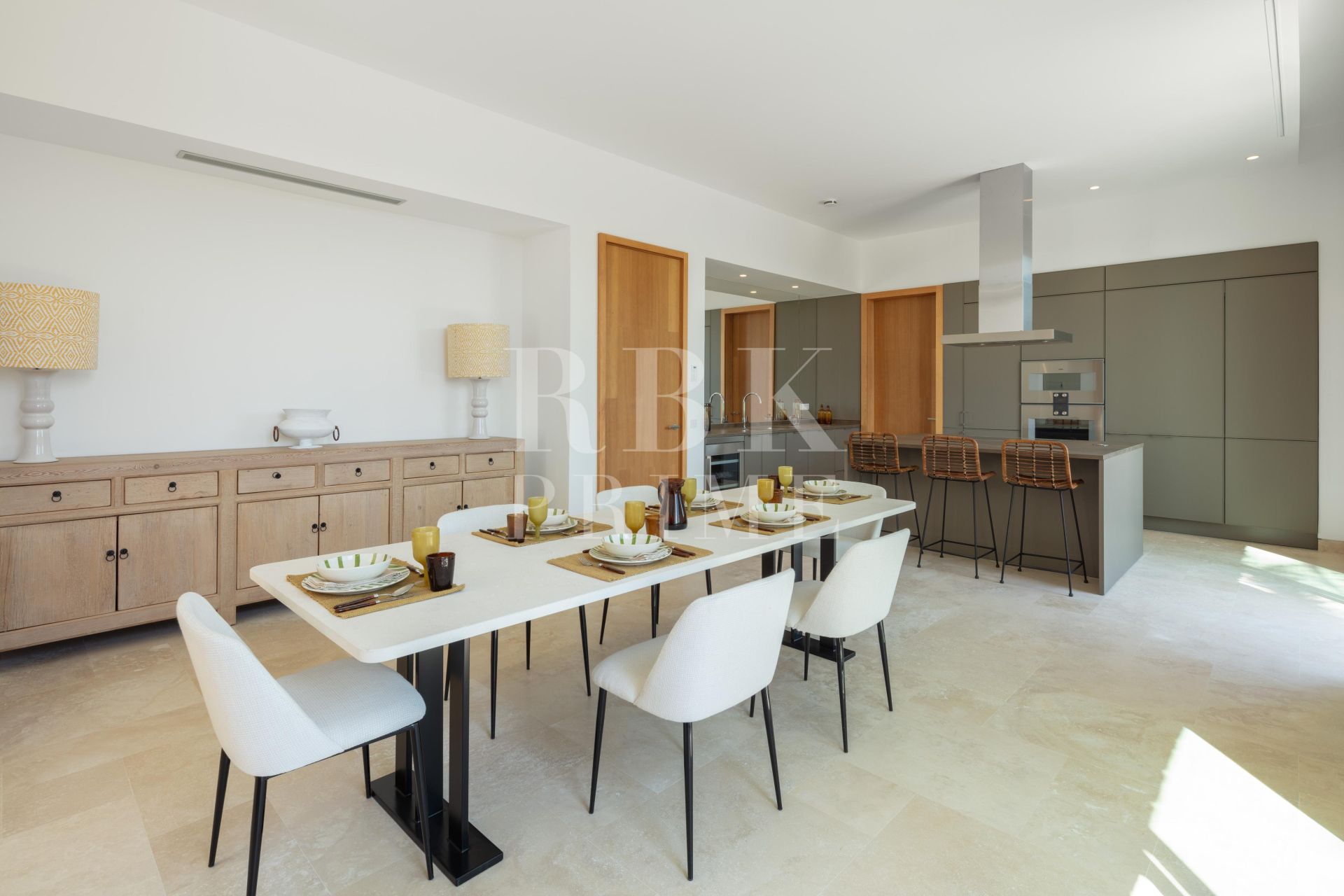 Available - Villa - Málaga - Costa del Sol