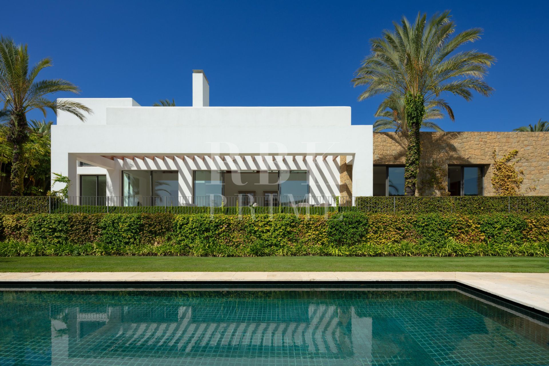 Available - Villa - Málaga - Costa del Sol