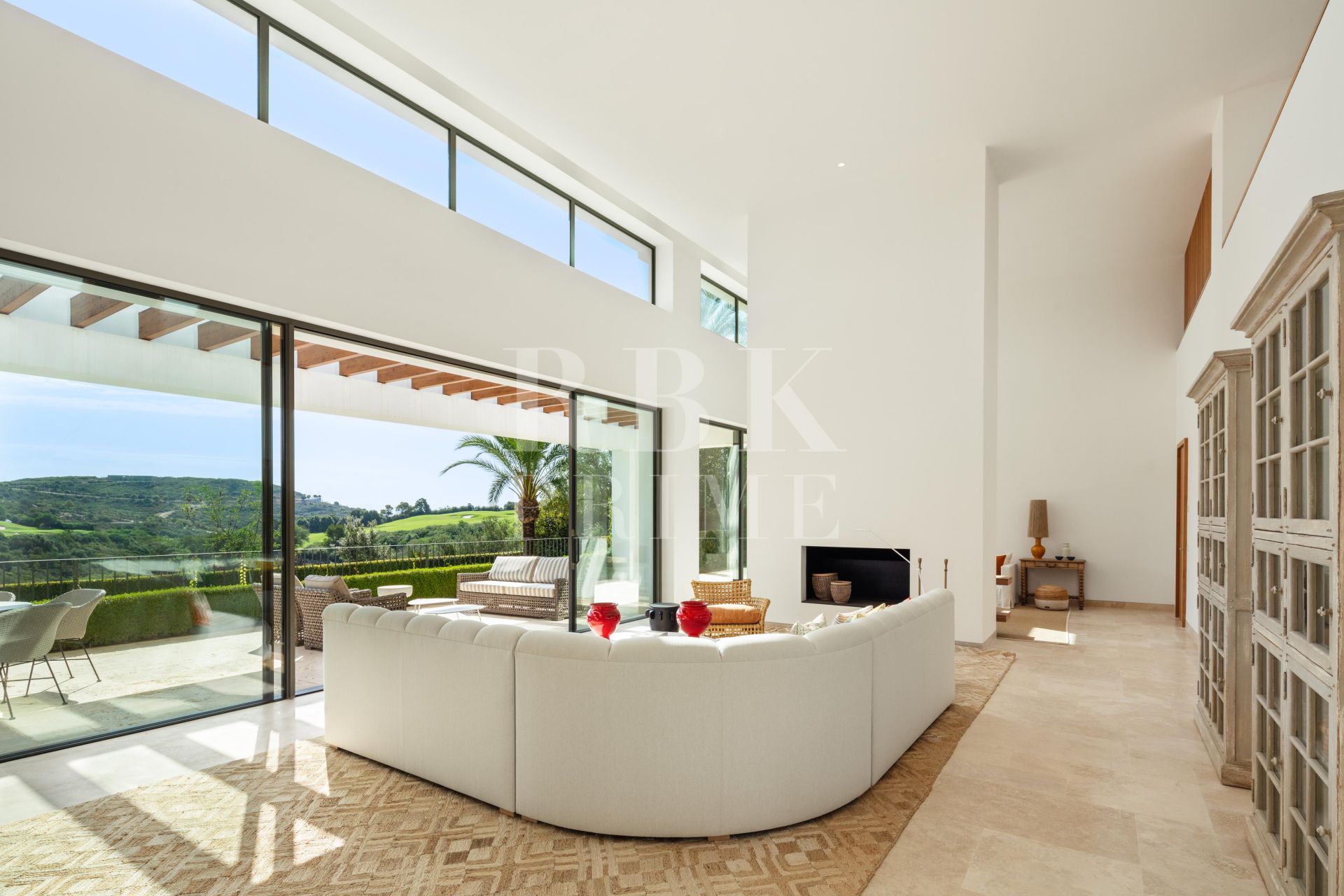 Available - Villa - Málaga - Costa del Sol