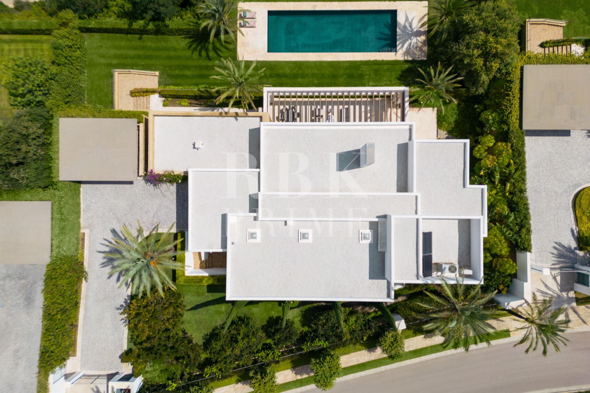 Available - Villa - Málaga - Costa del Sol