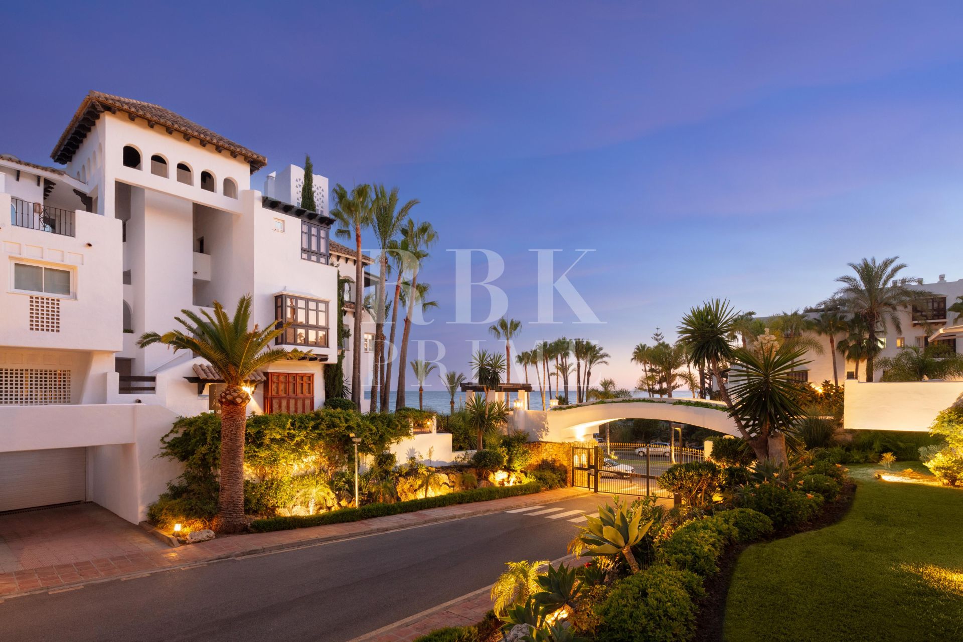 Available - Apartment - Marbella - Costa del Sol