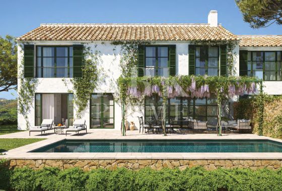 Villa · Available - Málaga