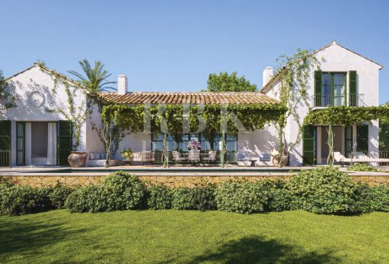 Villa · Available - Málaga
