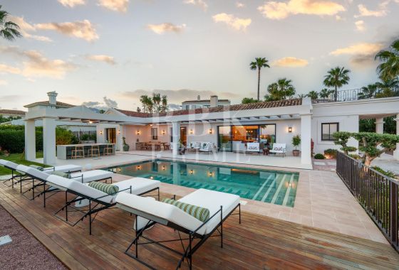 Villa · Available - Málaga