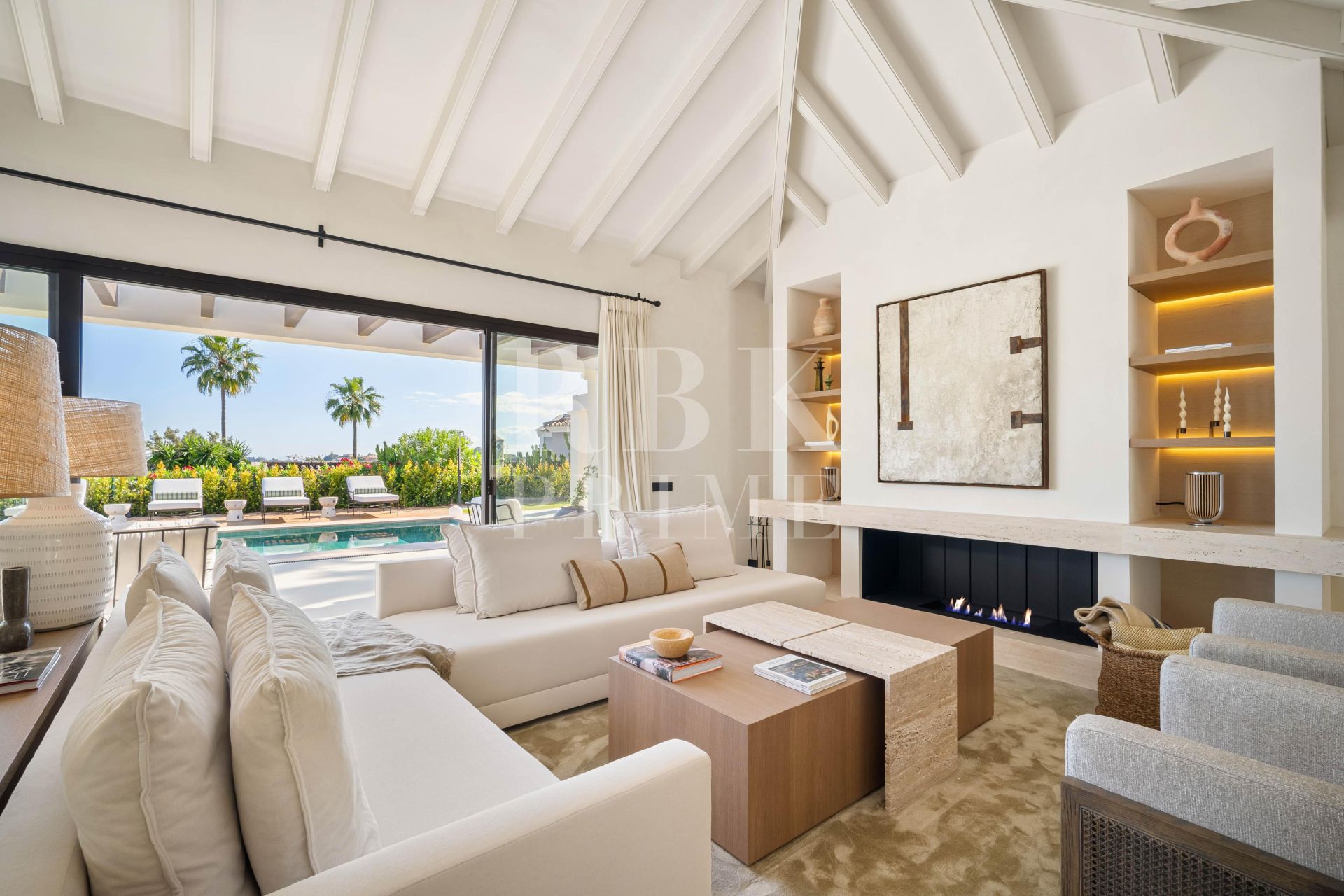 Available - Villa - Málaga - Costa del Sol