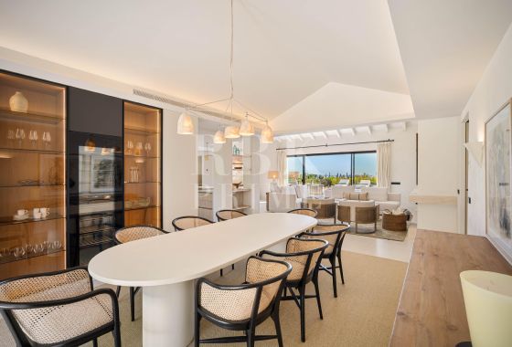 Villa · Available - Málaga