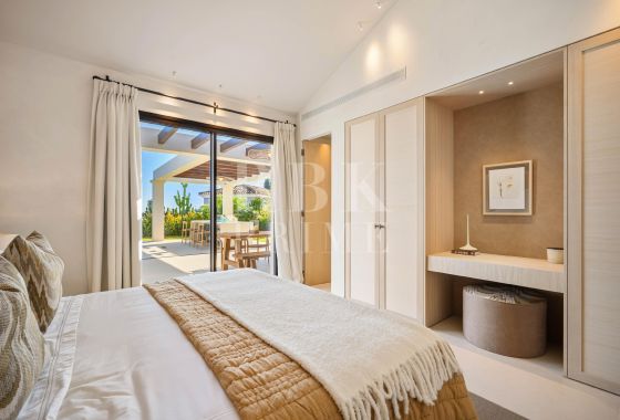 Villa · Available - Málaga