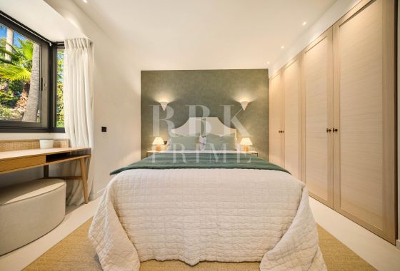Villa · Available - Málaga