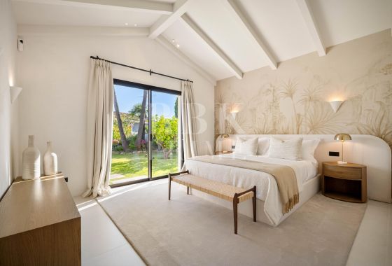 Villa · Available - Málaga