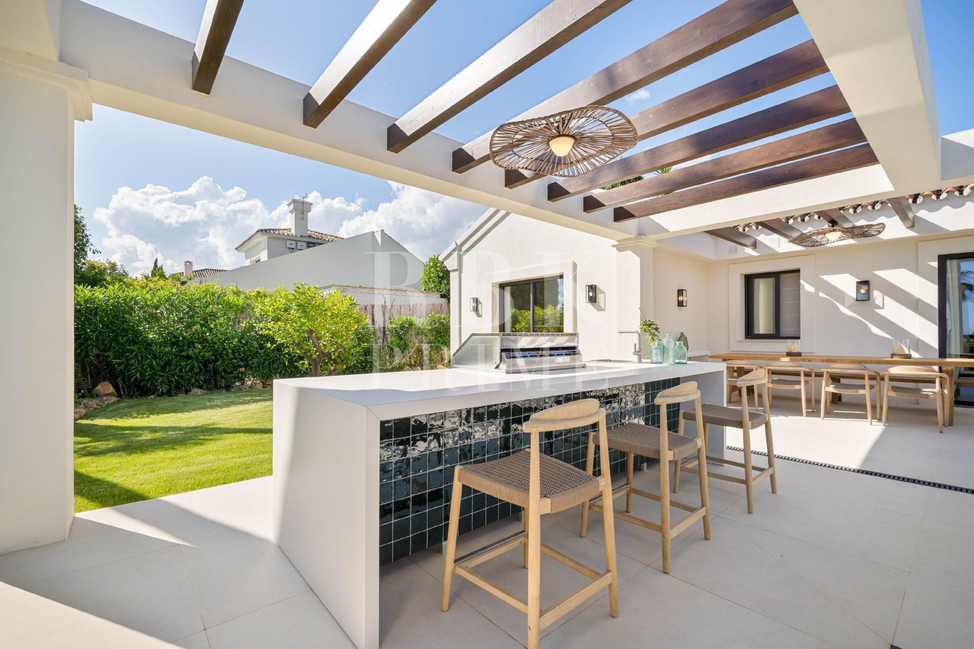 Available - Villa - Málaga - Costa del Sol