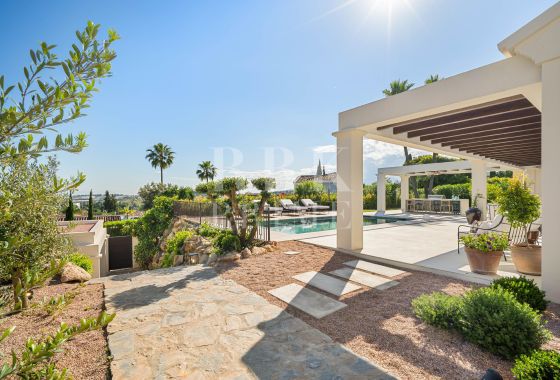 Villa · Available - Málaga
