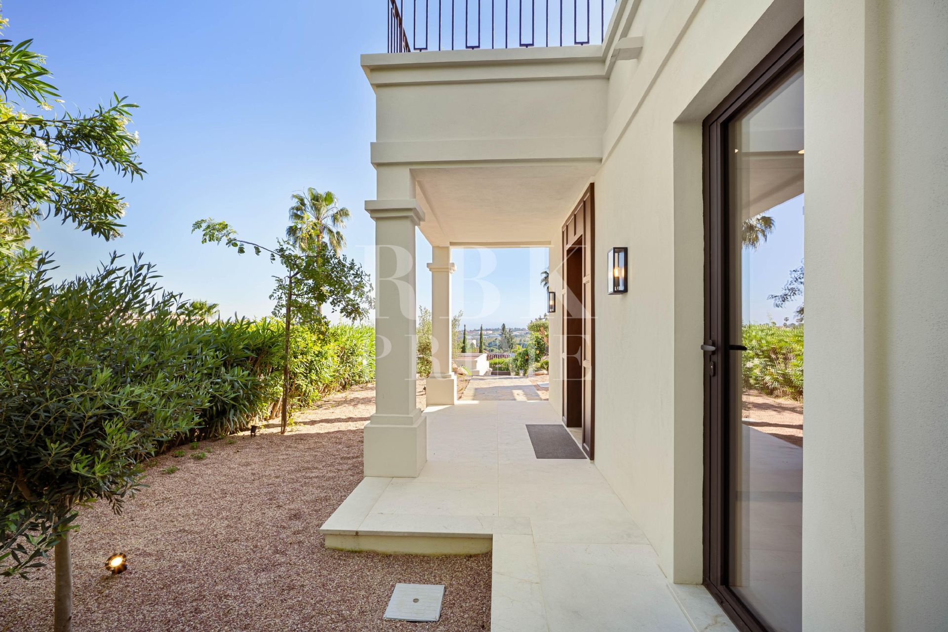 Available - Villa - Málaga - Costa del Sol