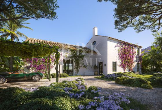 Villa · Available - Málaga